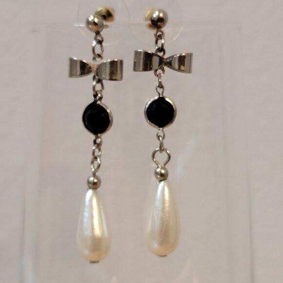 Vintage Silver Earrings Bow Pearl Drop Dangle With Black Gem Silver Tone - Picture 3 of 6